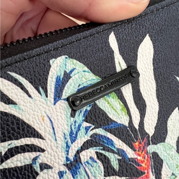 ‼️LAST CALL‼️ Rebecca Minkoff Tropical Floral Pouch Clutch - Picture 5 of 5